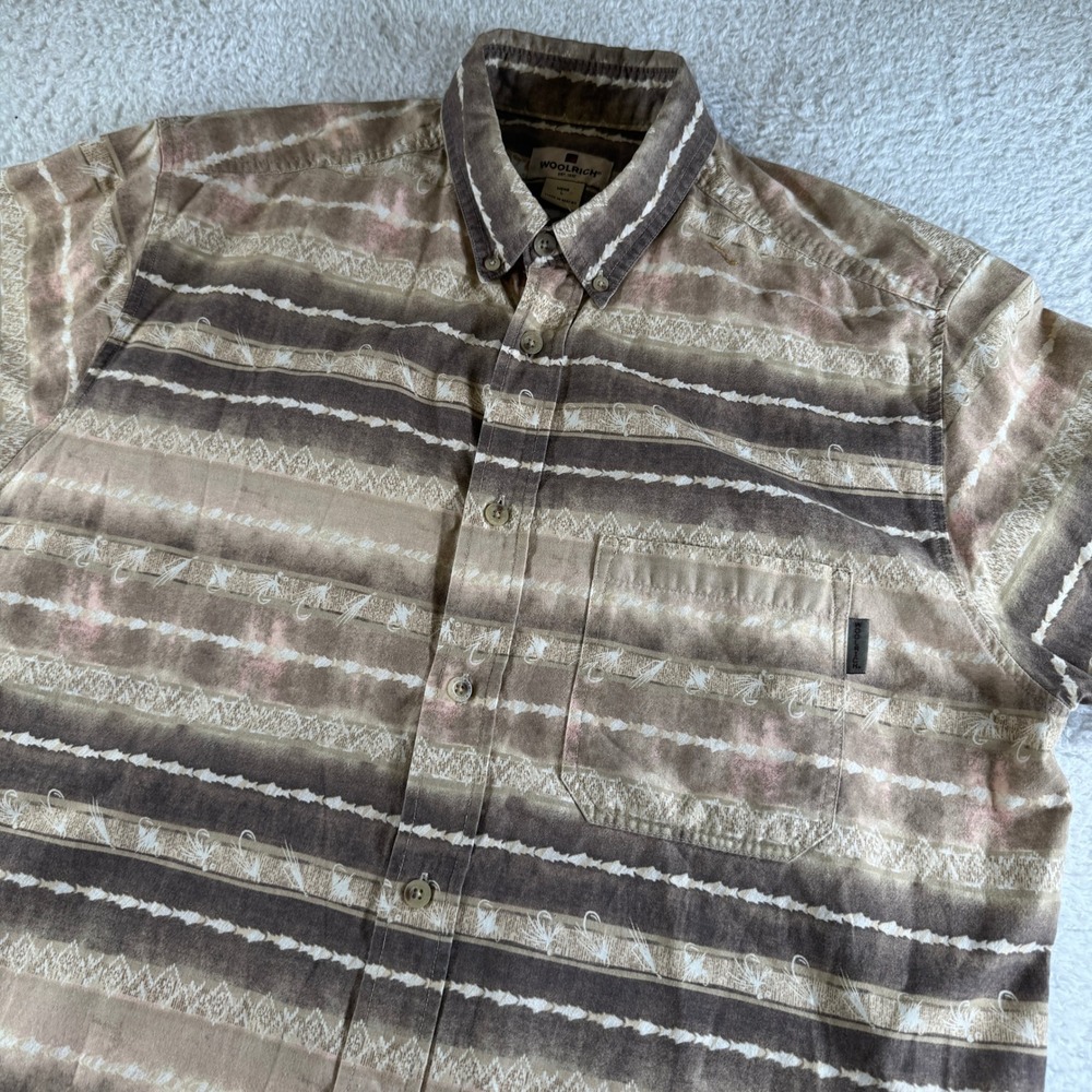 Woolrich Button Down Short Sleeve Shirt Mens Large Brown Tan Fishing Lure Stripe